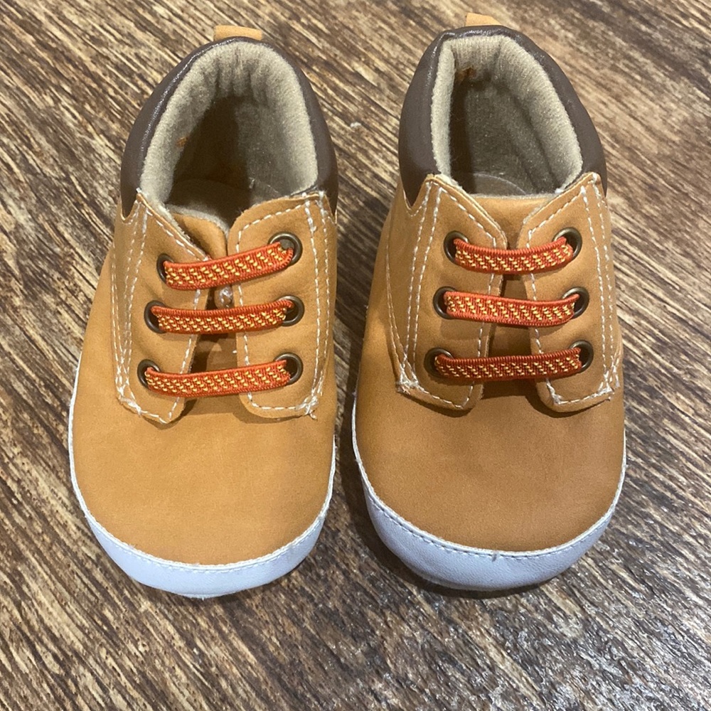 Old navy 6-12 months shoes